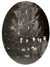 tree lighting ceremony