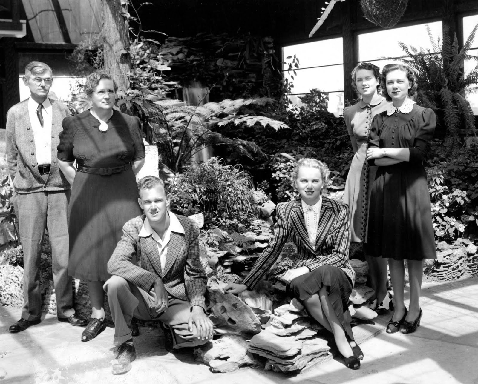 Walter Knott and family