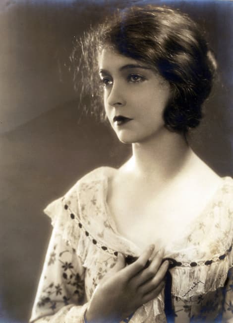 Lillian Gish by Ruth Harriet Louise