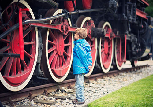 Help kids learn history